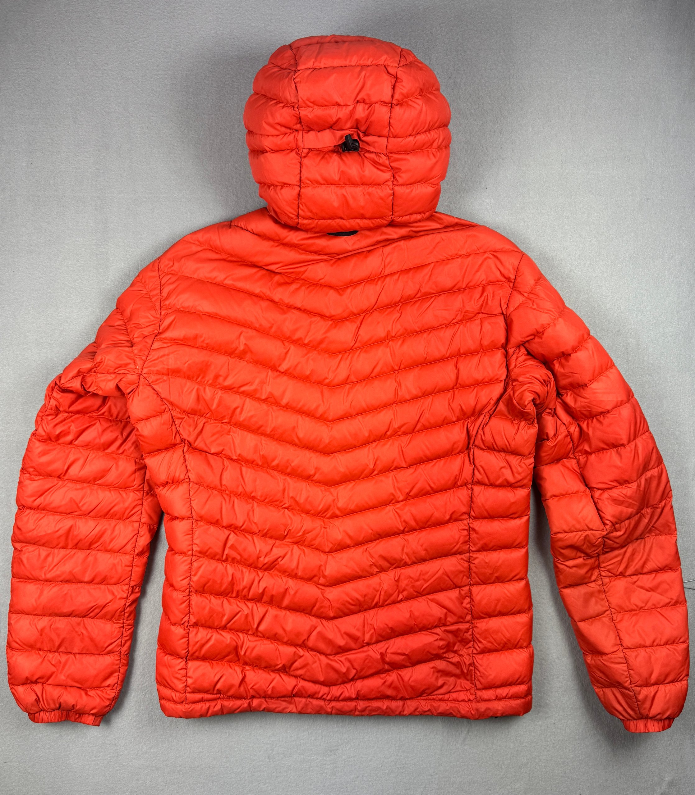 Men`s Peak Performance Frost down H Orange Puffer Jacket Hooded Lightweight Size M image 4