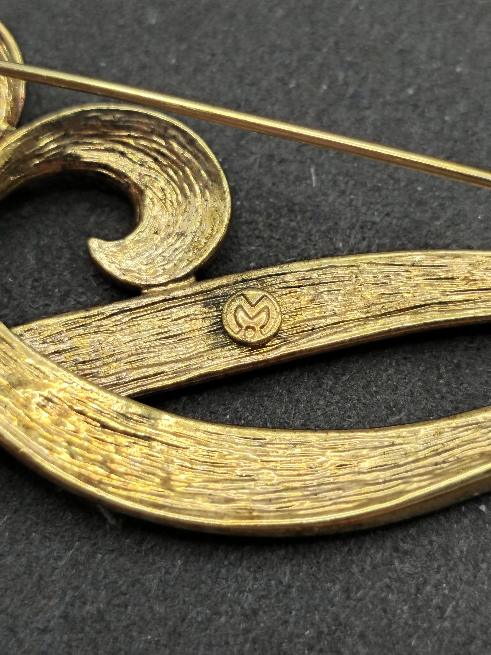 Gold Tone Crystal Decorative Brooch image 7