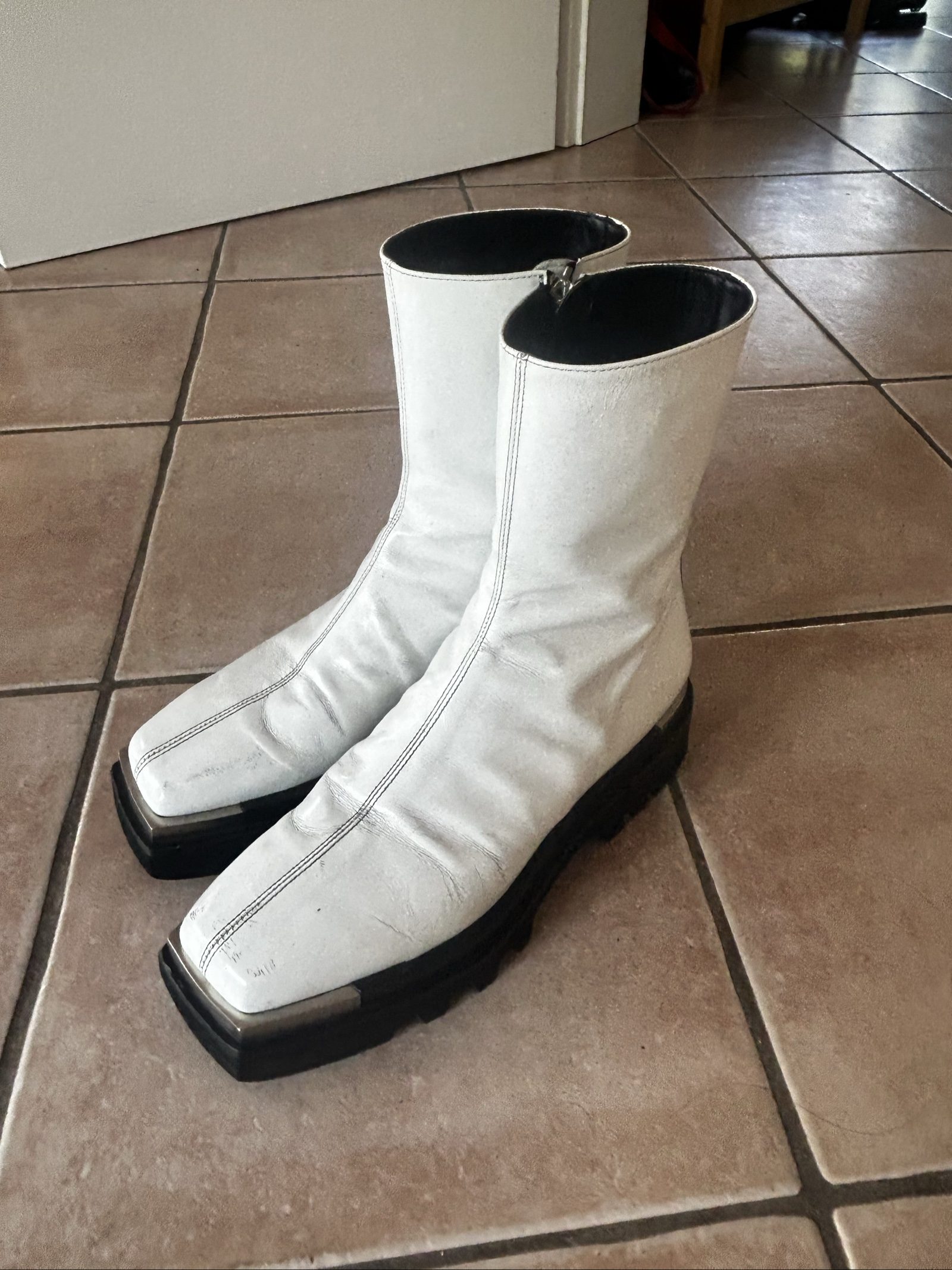 Peter Do White Leather Chunky Sole Ankle Boots EU 42