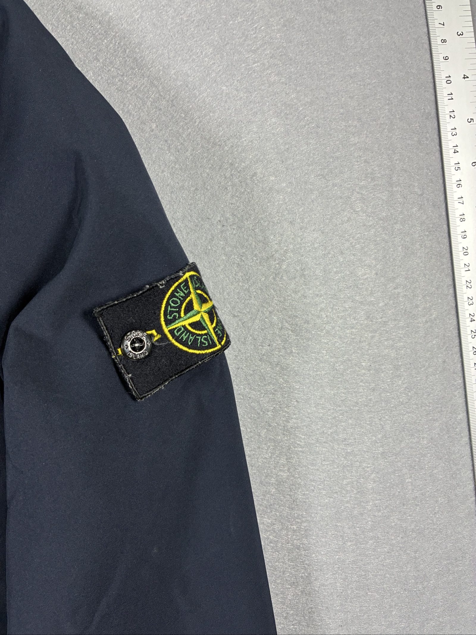 Stone Island Navy Soft Shell Jacket Large Chest Zip Pocket image 3