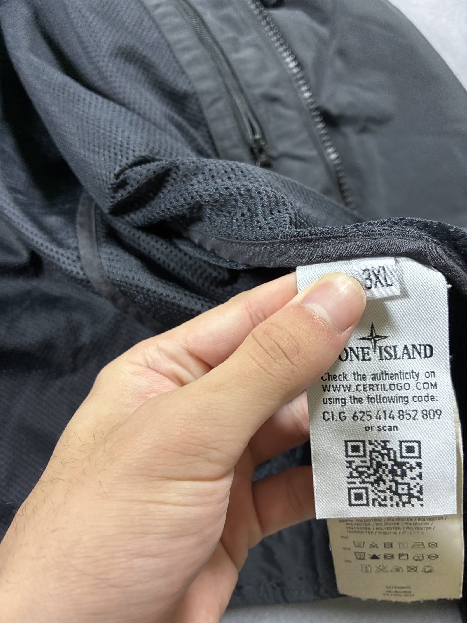 Stone Island Black Micro Reps Lightweight Jacket Medium image 7