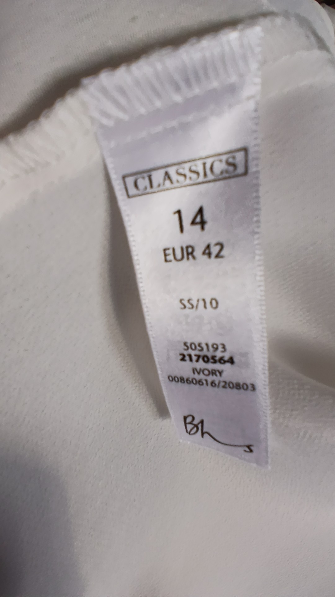 Classics Women's Ivory Short Sleeve Blouse Size 14 image 5