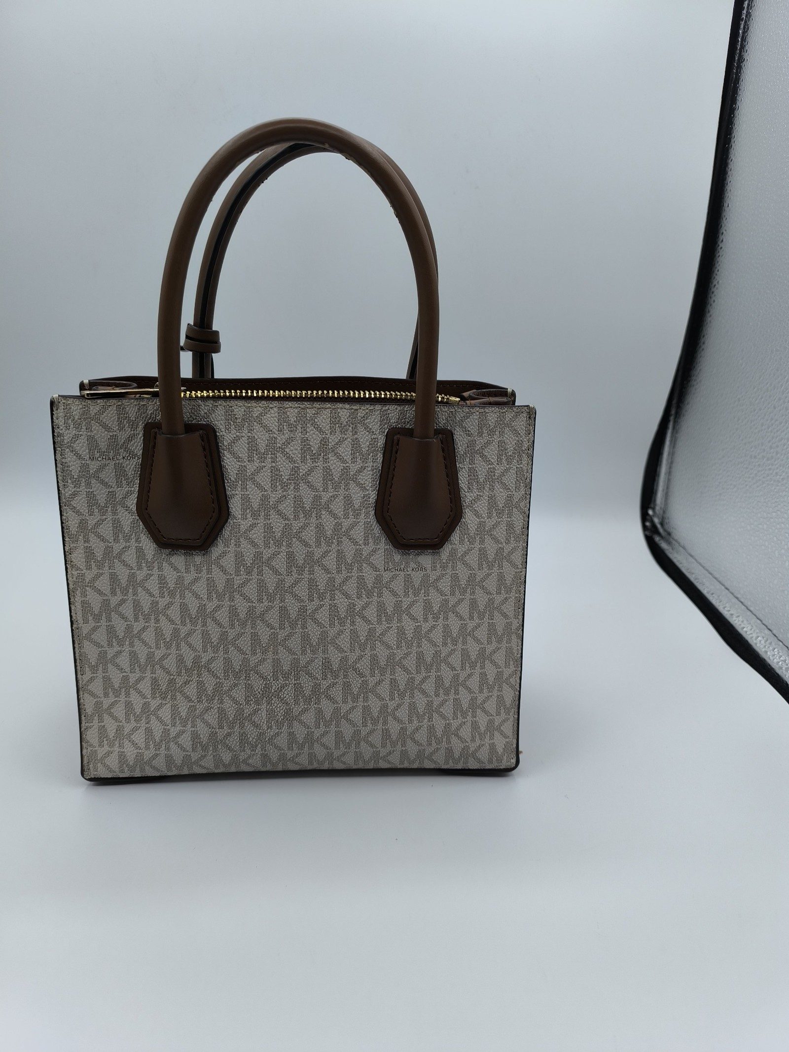 Michael Kors Beige & Brown Logo Print Handbag Medium image 4