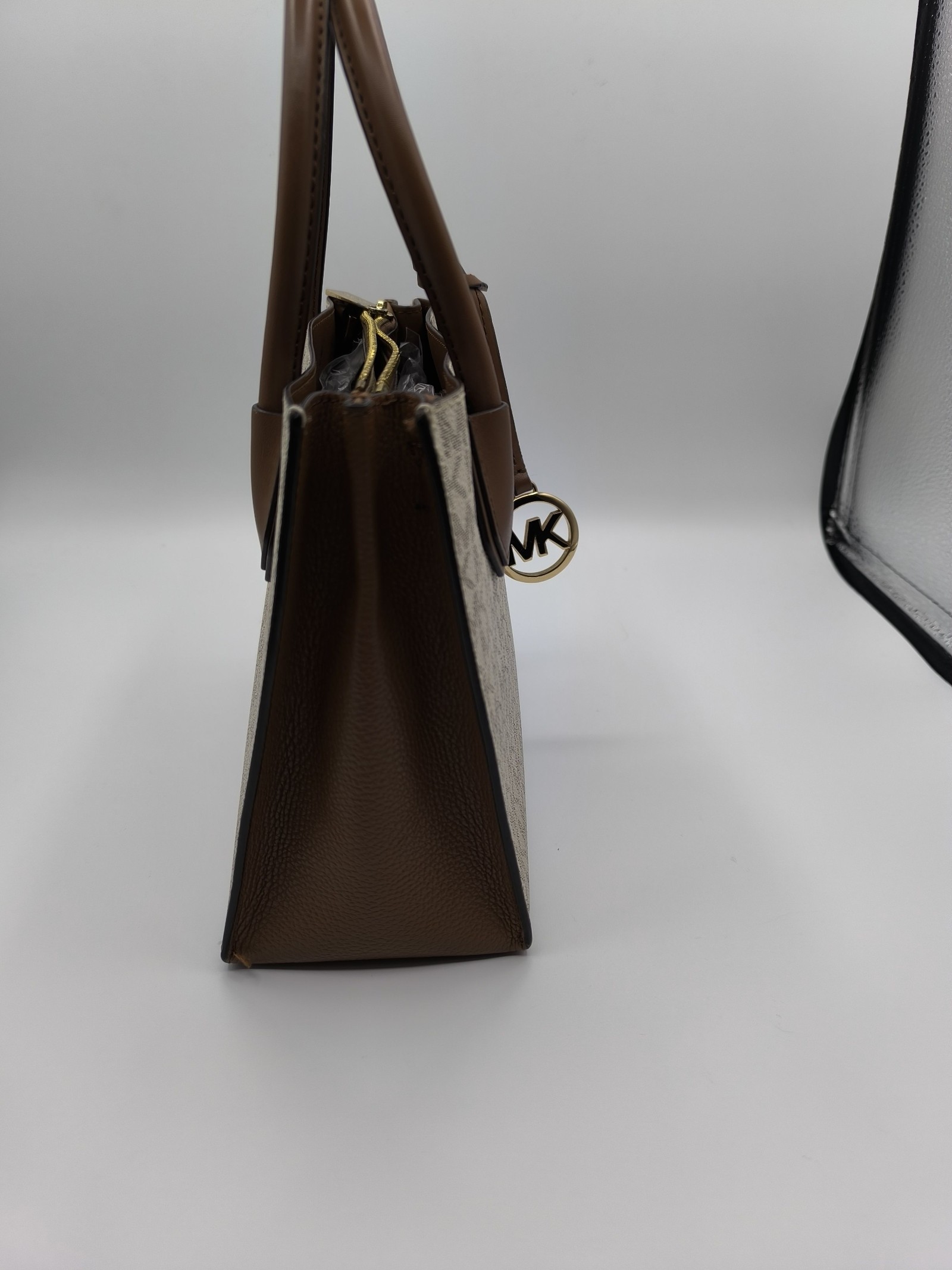 Michael Kors Beige & Brown Logo Print Handbag Medium image 5