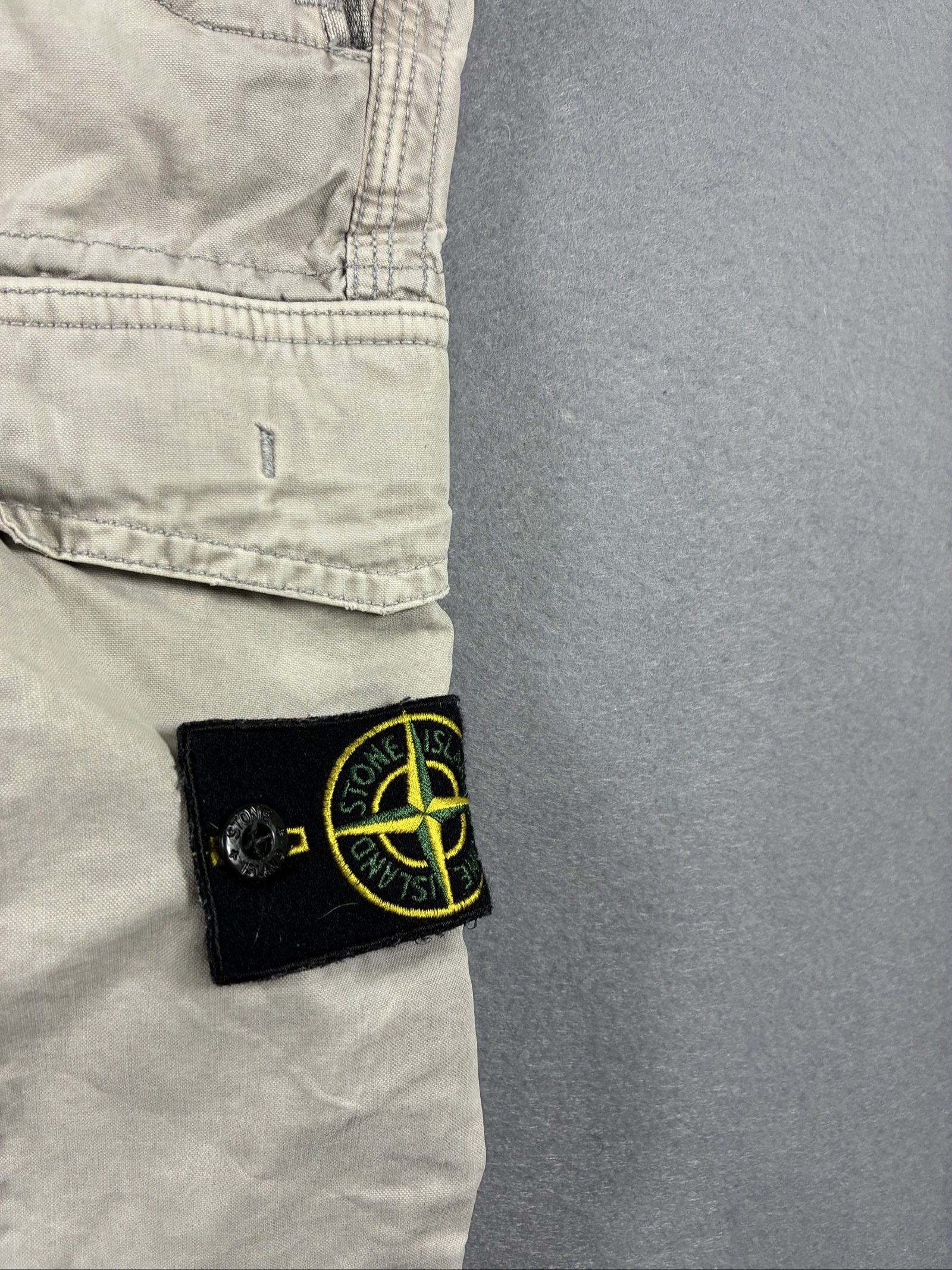 Stone Island Men Beige Cargo Trousers W38 Relaxed Fit image 4