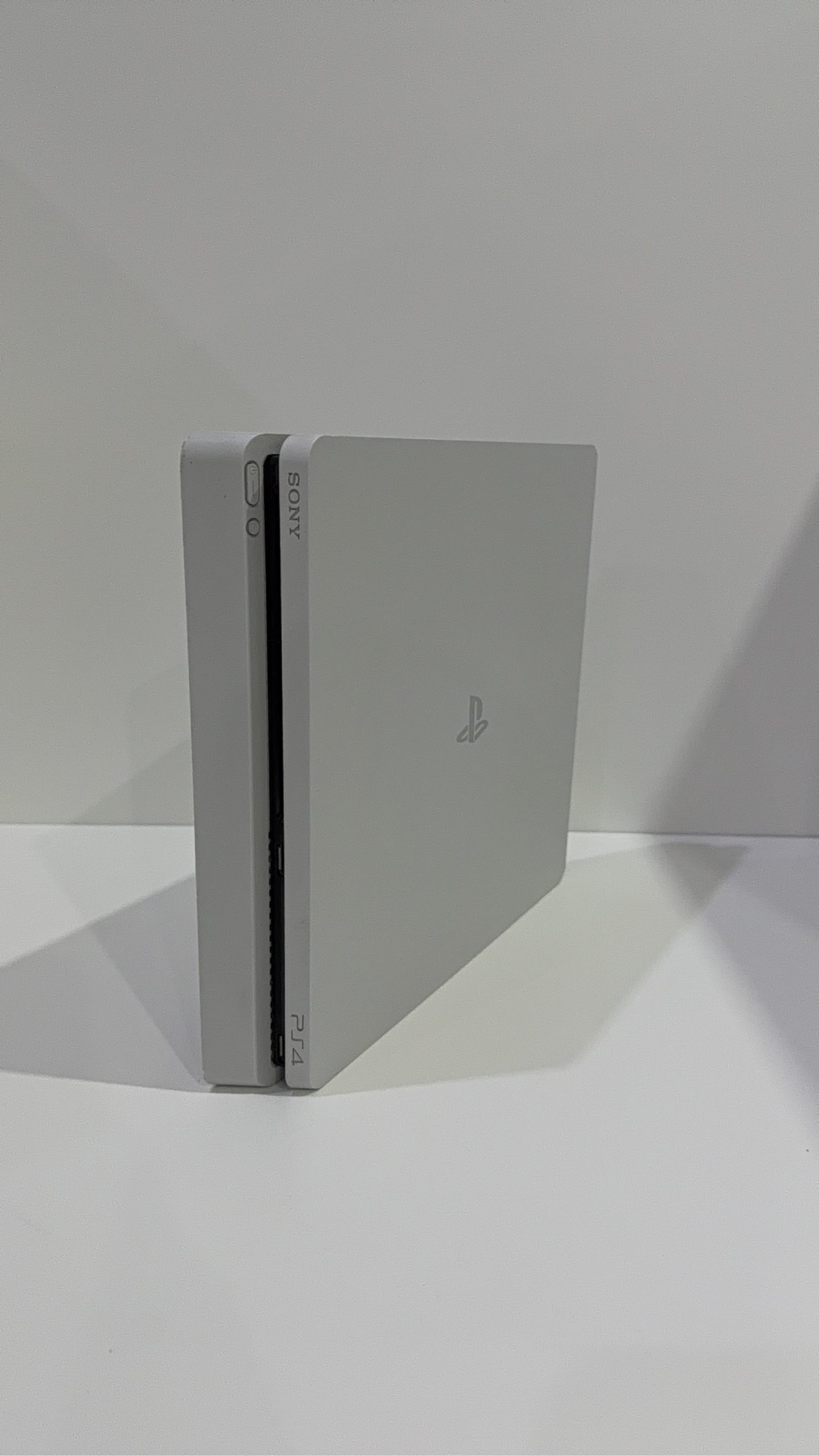 Sony PlayStation 4 PS4 Slim White 500GB Console with Controller & Cables image 2