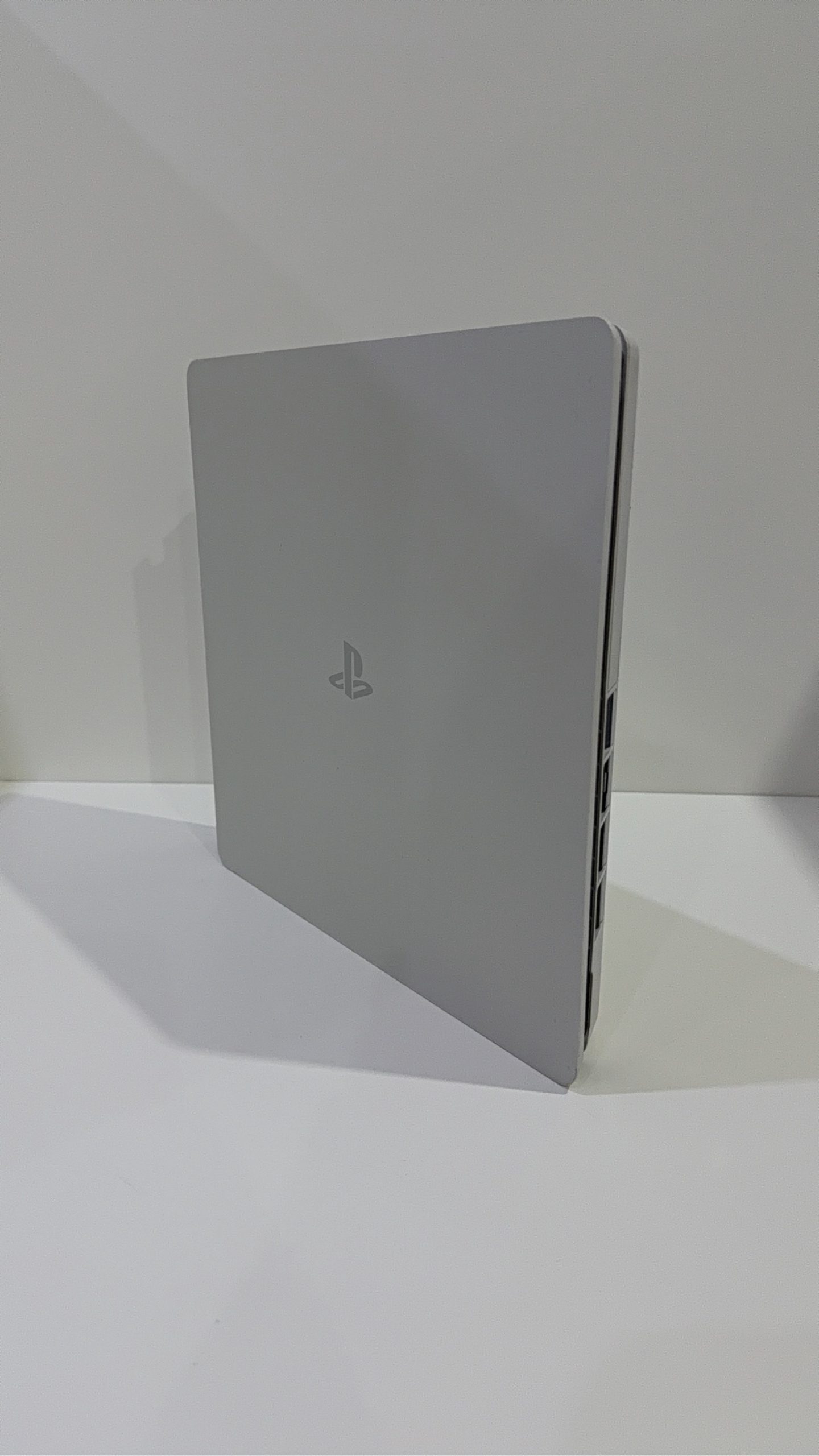 Sony PlayStation 4 PS4 Slim White 500GB Console with Controller & Cables image 5