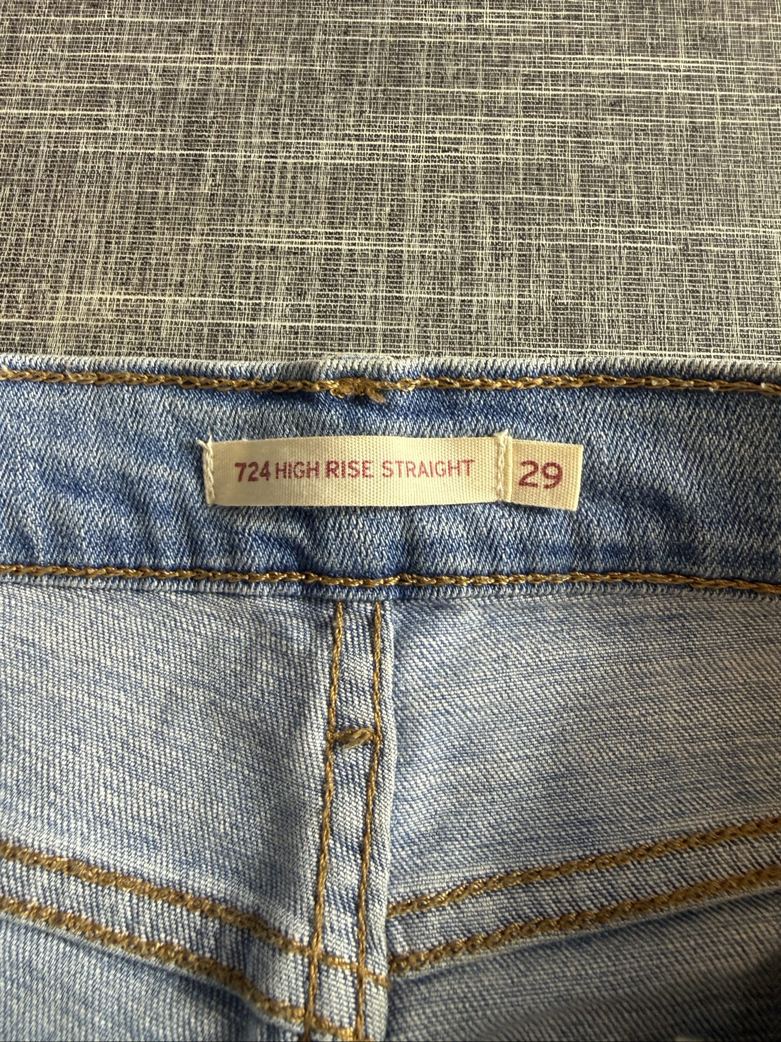 Levi's 724 High Rise Straight Women's Jeans 29 Light Blue Distressed Denim image 4