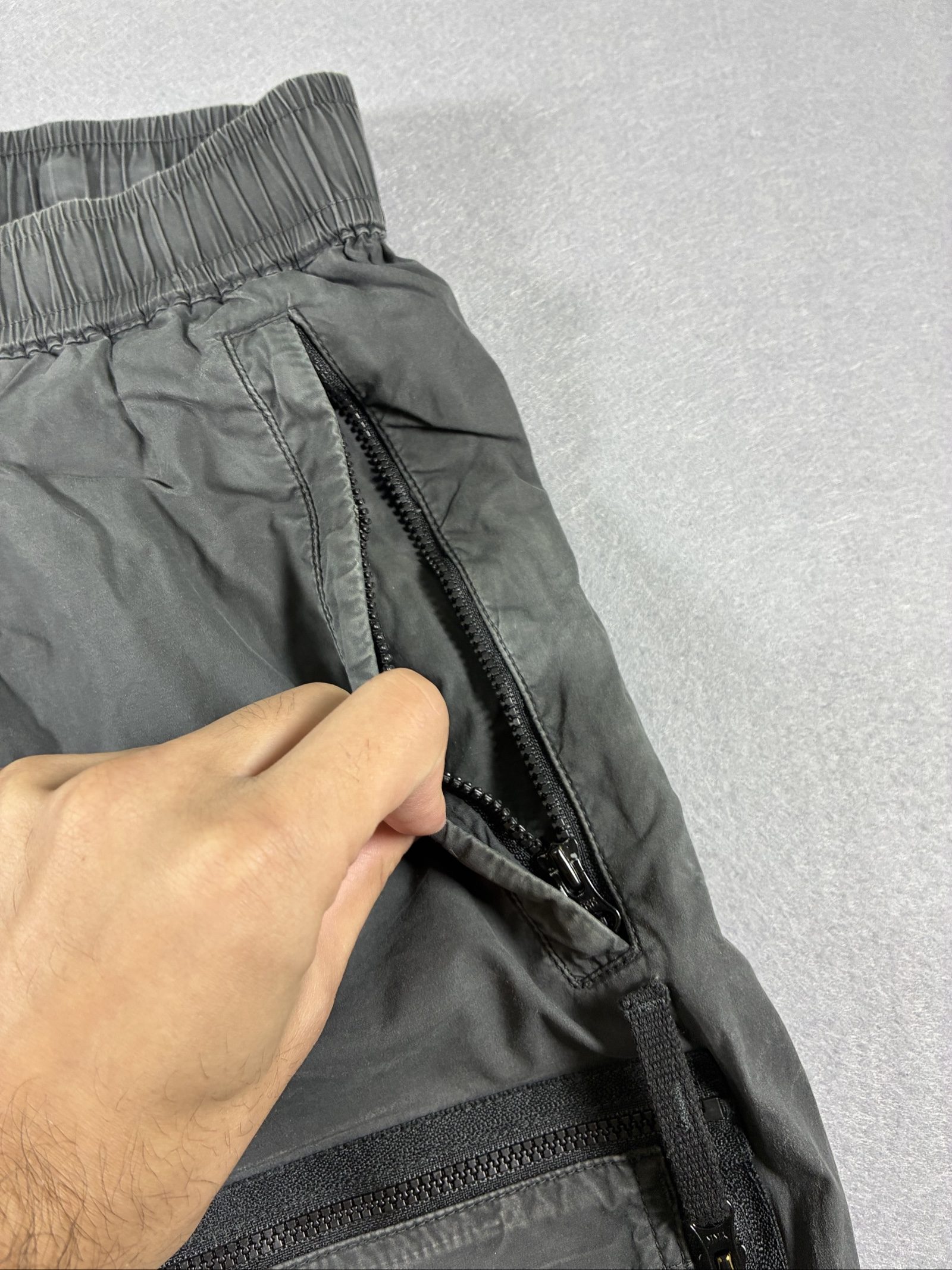 Stone Island Grey Cargo Joggers W 28 Elastic Waist Zipper Pockets image 3