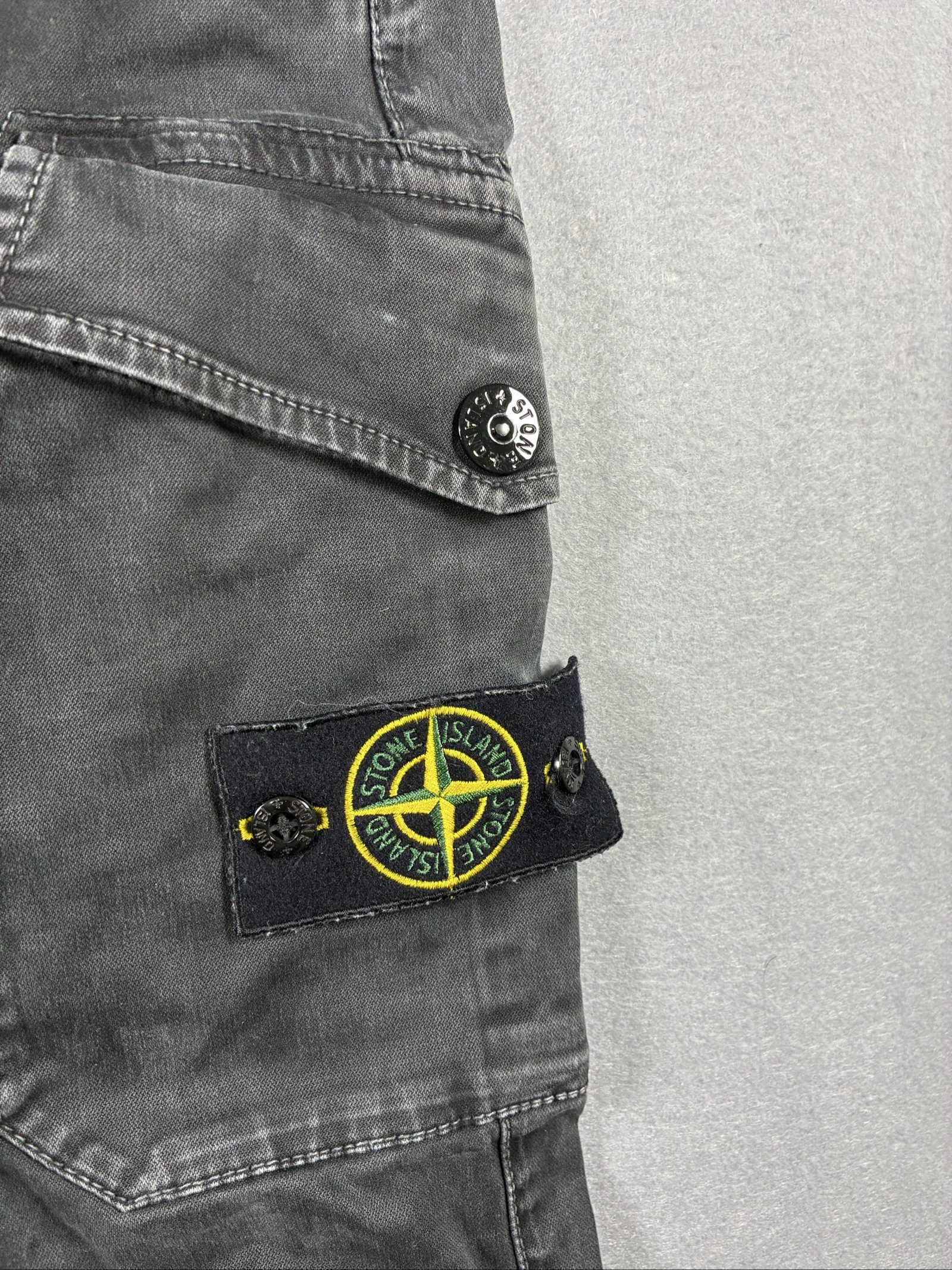 Stone Island Grey Cargo Joggers 30 Elastic Waist Logo Patch image 2