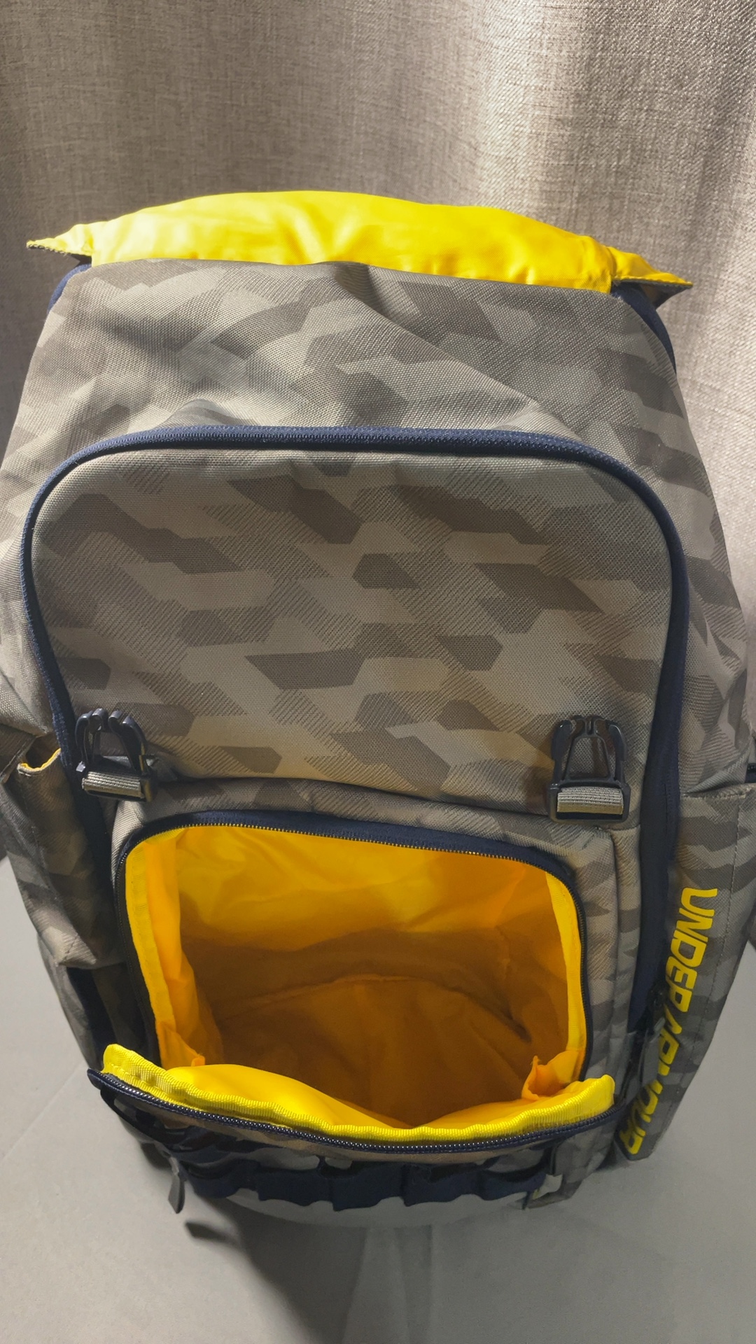 Under Armour Curry SC30 3.0 Basketball Travel Backpack image 7