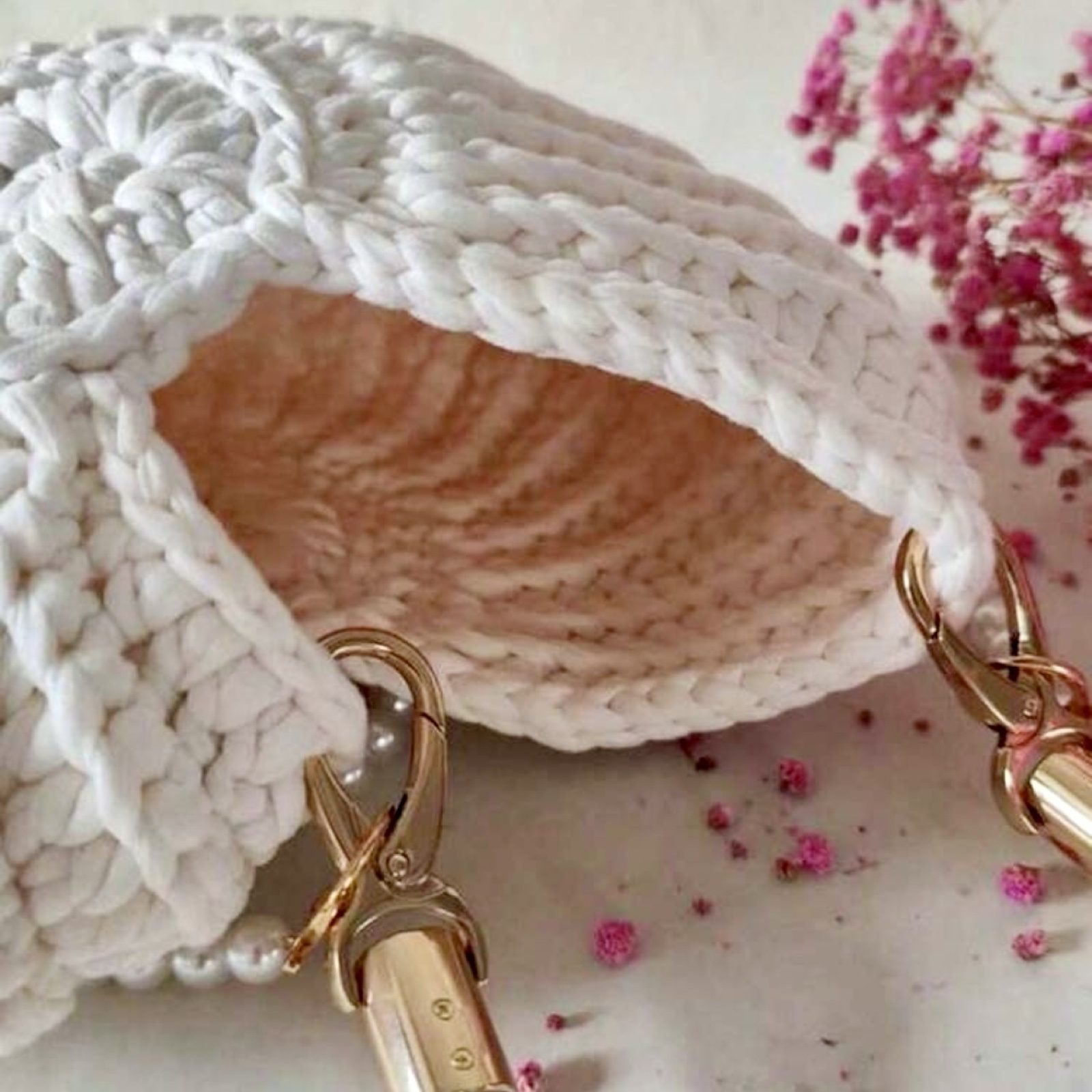 Coastal Luxe Shell Woven Crochet Shoulder Bag White Summer Pearl Strap image 2