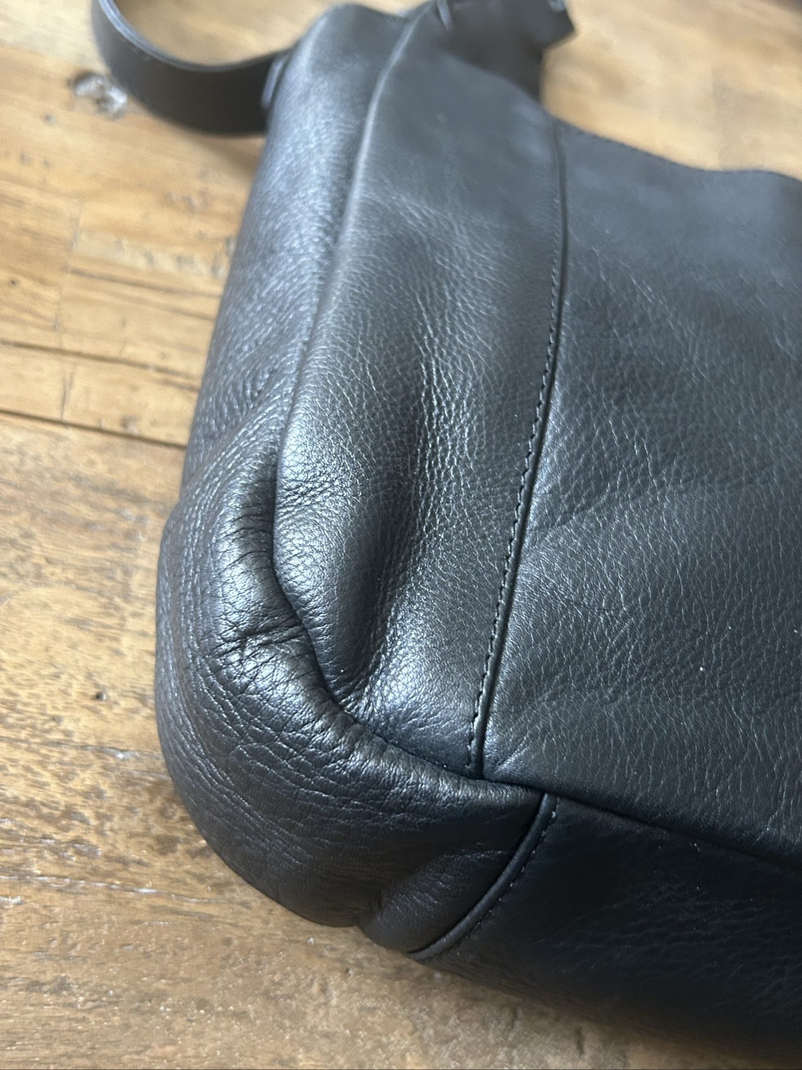 Radley Black Leather Crossbody Shoulder Bag image 9