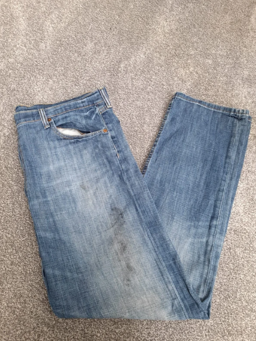 Levi's Blue Denim Jeans Relaxed Fit Red tab 40"