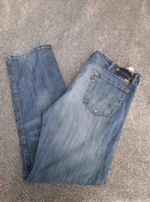 Levi's Blue Denim Jeans Relaxed Fit Red tab 40" image 3