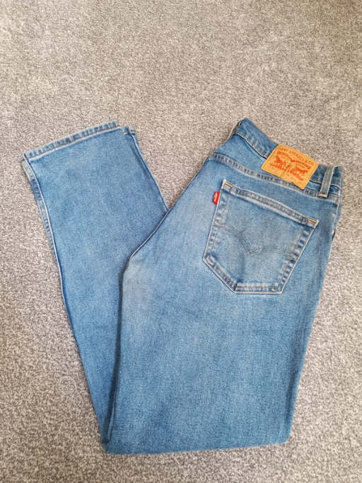 Levi's Light Blue Denim Jeans Classic Fit Red tab 32" image 7