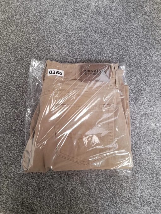 Levi's Signature Beige Athletic Trousers 30" image 3