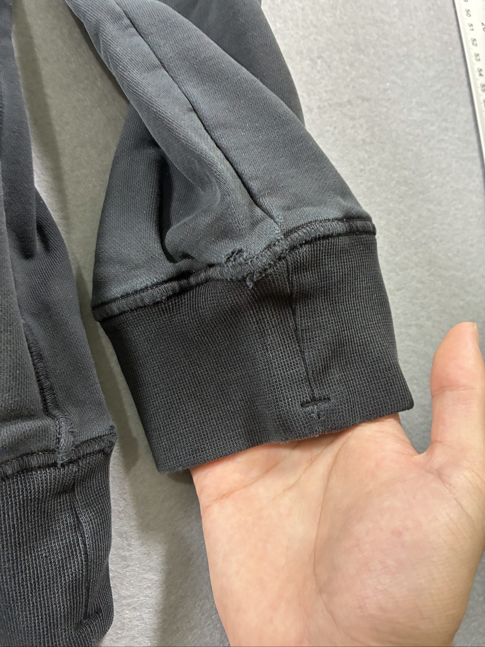 Stone Island Black Crewneck Sweatshirt 3XL Damaged Sleeve image 6