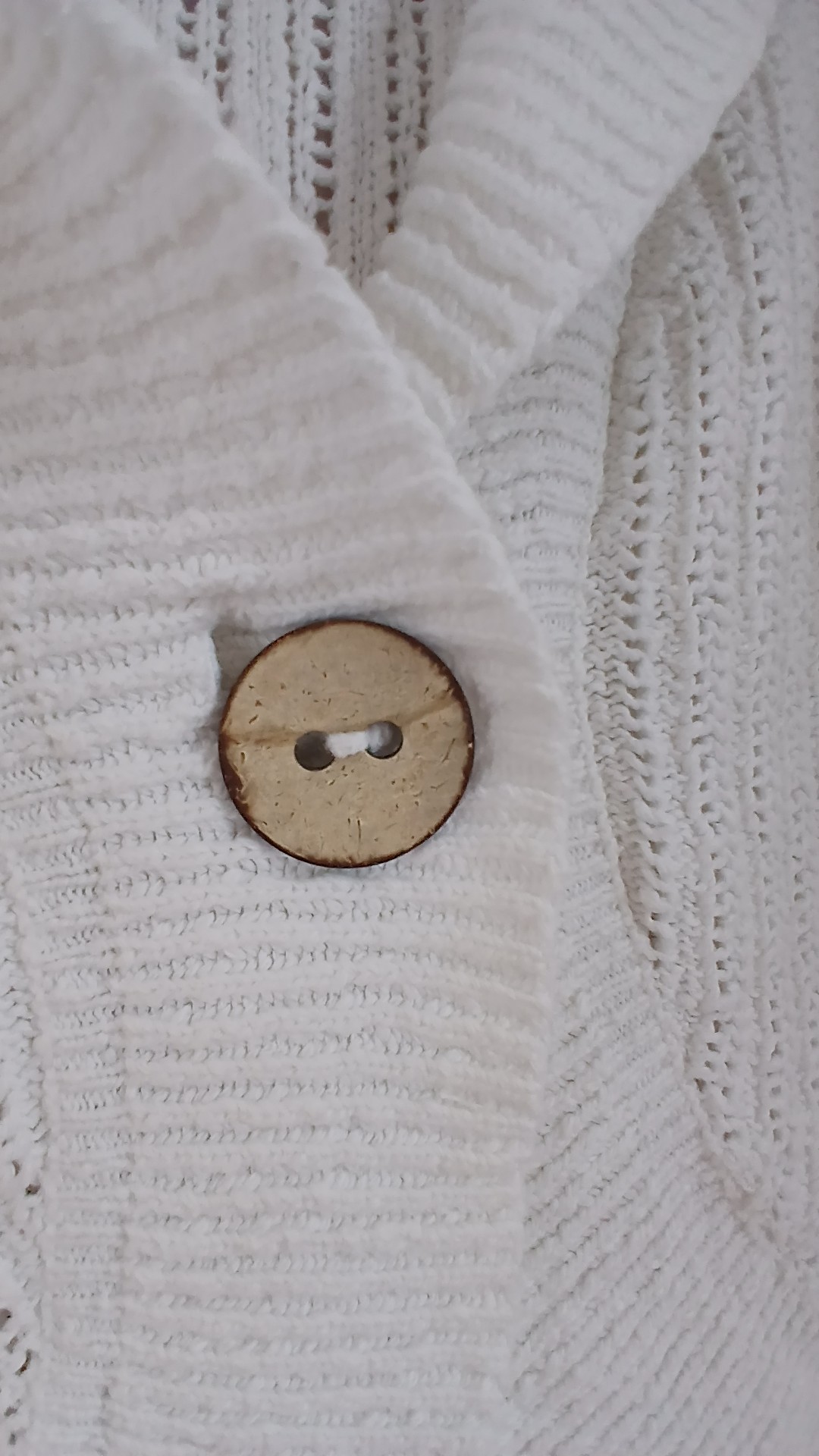 Marks & Spencer White Cotton Knit Cardigan UK 12 Wooden button image 2