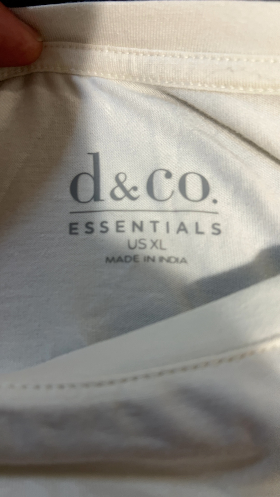 d&co. White Essentials Cotton T-Shirt US XL image 3