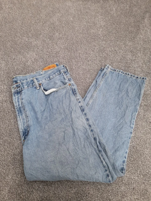 Levi's Redtab Light Blue 550 Relaxed Fit Denim 44" image 2
