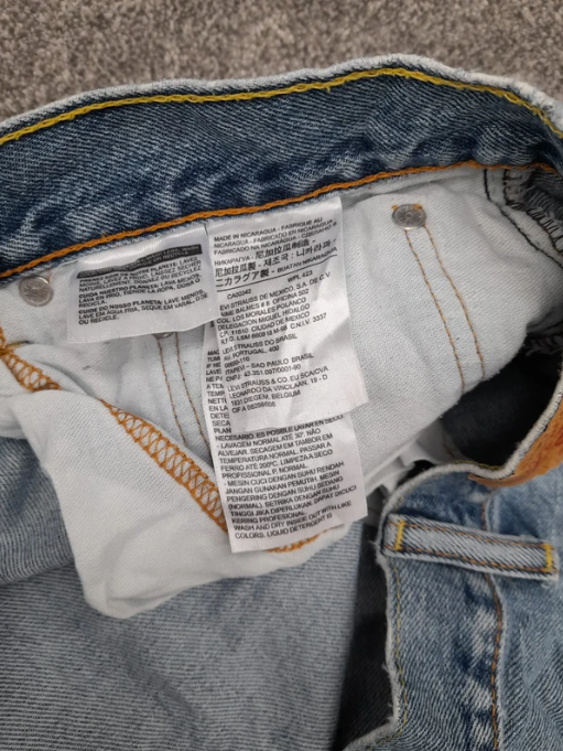 Levi's Redtab Light Blue 550 Relaxed Fit Denim 44" image 5