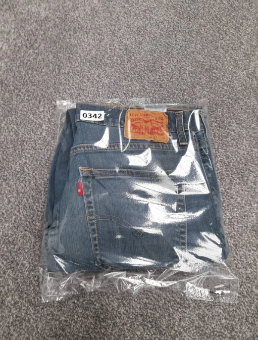Levi's Red Tab Blue 541 Athletic Fit Jeans 34" image 3