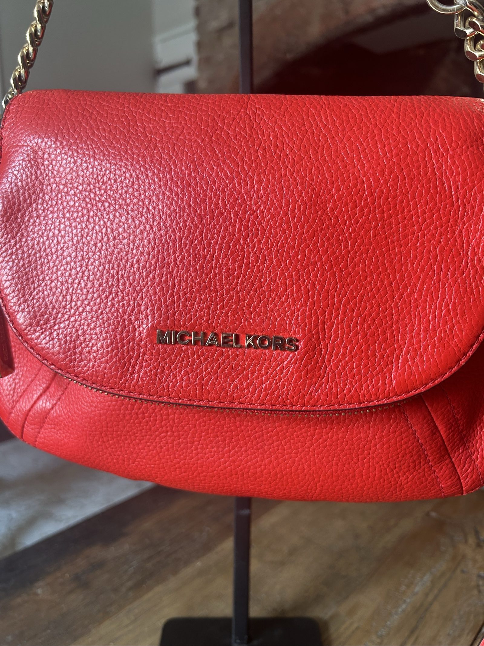 Michael Kors Red Leather Shoulder Bag image 2