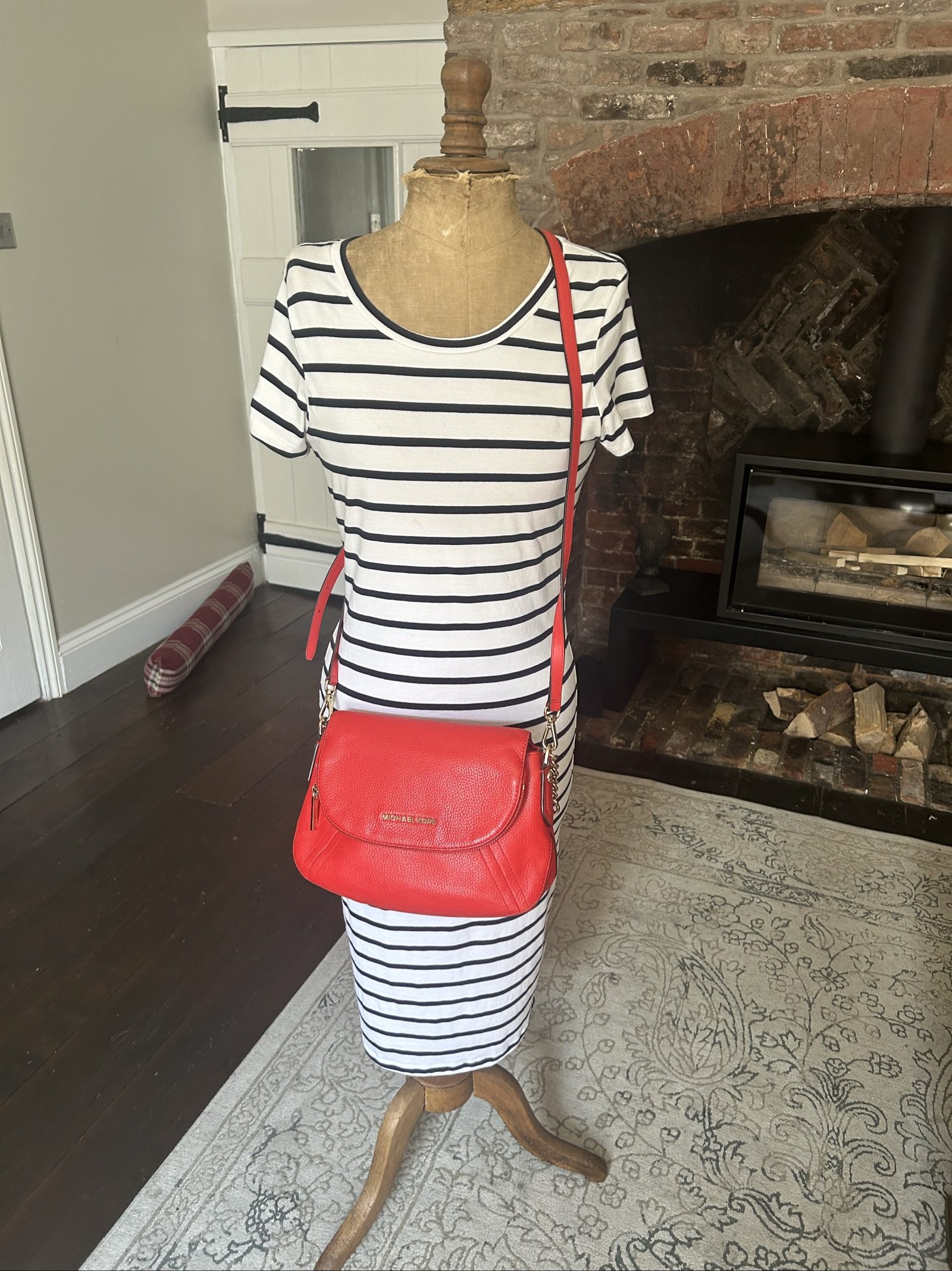 Michael Kors Red Leather Shoulder Bag image 9