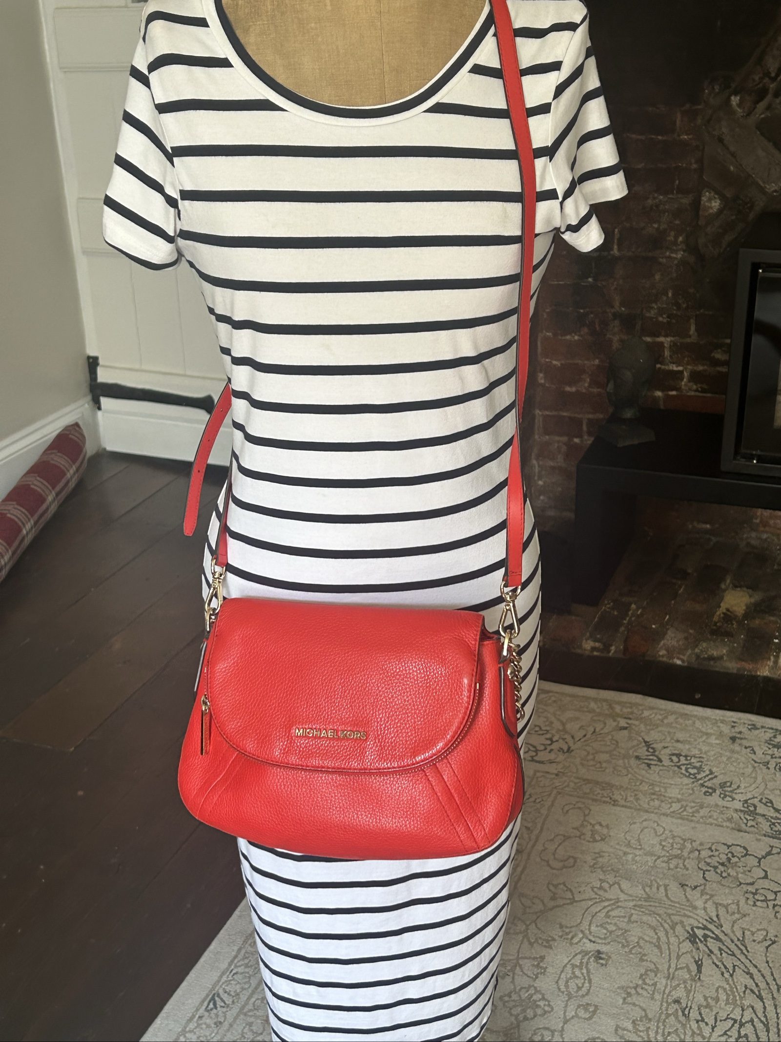 Michael Kors Red Leather Shoulder Bag image 10