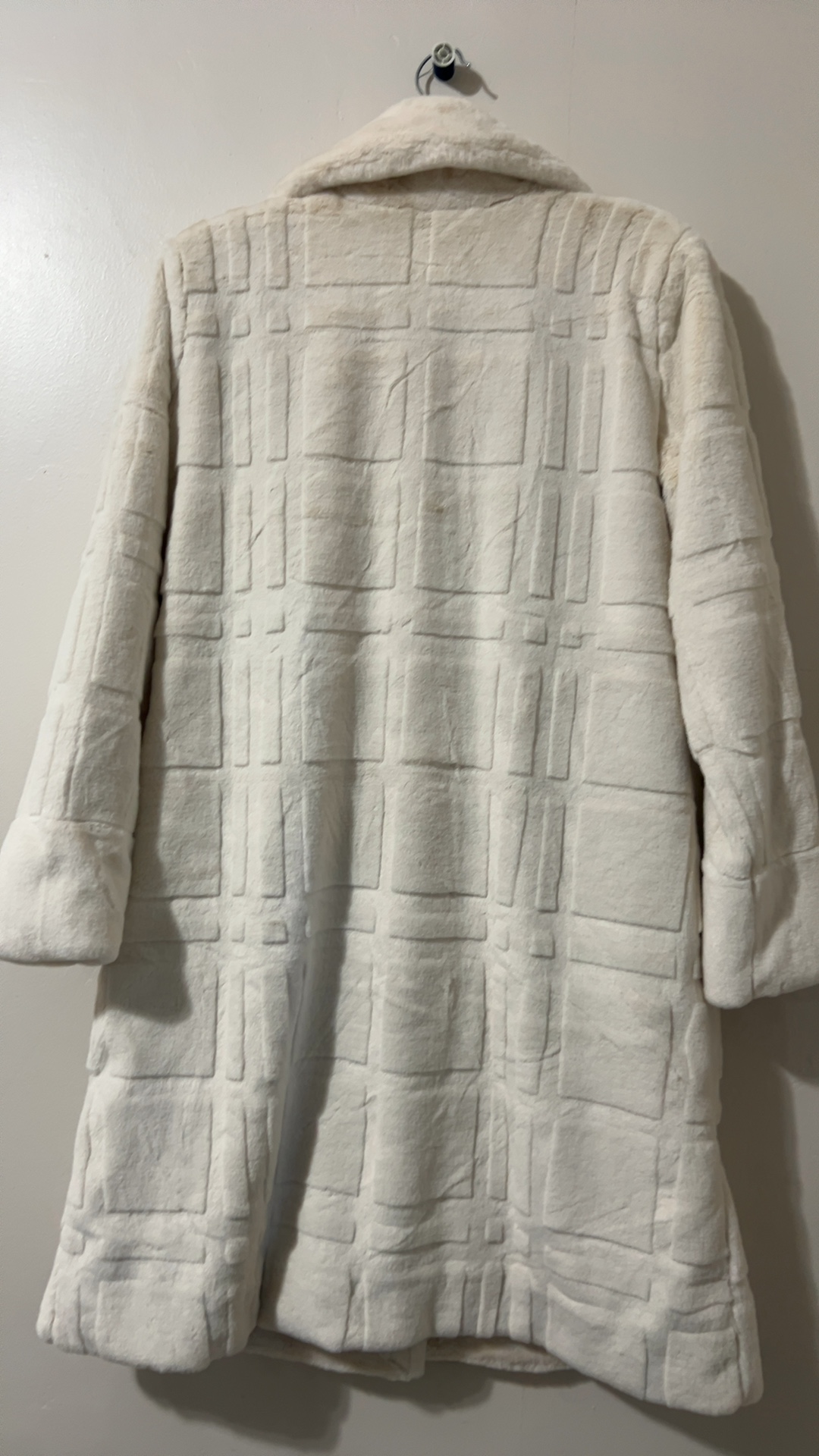 Dennis White Faux Fur Long Coat Small Elegant Textured image 2