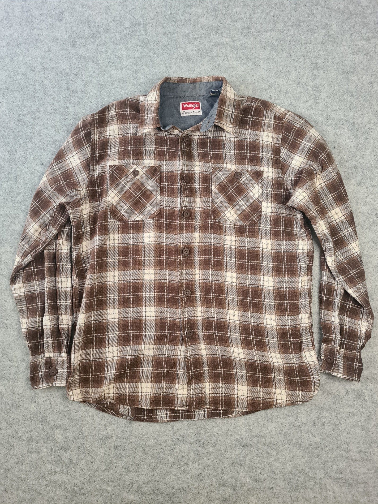 Wrangler Brown Beige White Plaid Shirt Medium 1131