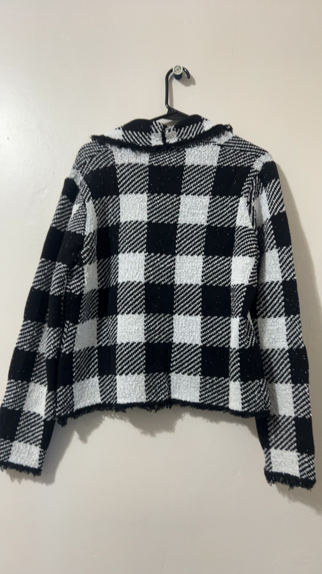 Isaac Mizrahi Live! Black & White Checkered Cropped Jacket Medium image 2