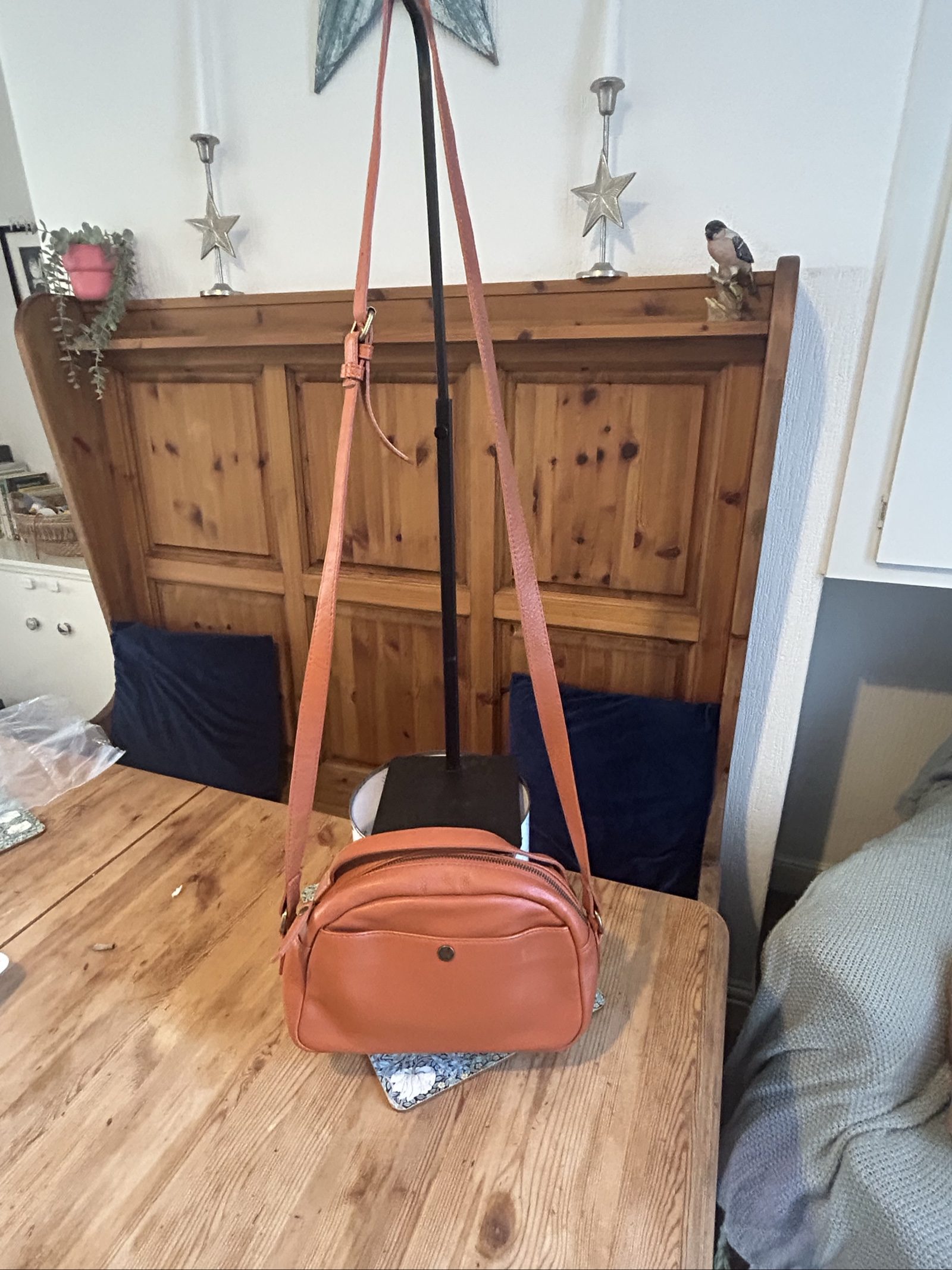 Fatface Orange Leather Crossbody Bag Adjustable Strap image 3