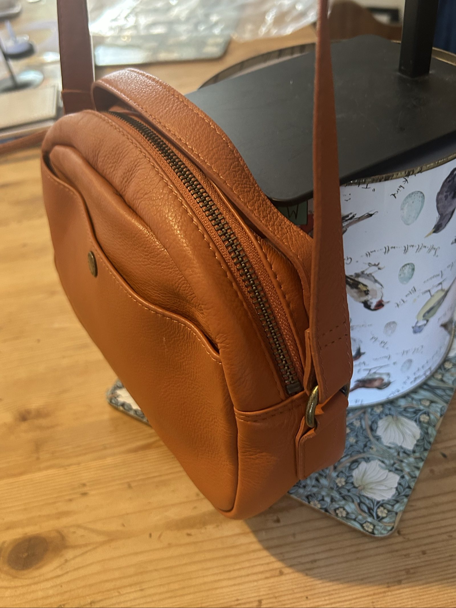 Fatface Orange Leather Crossbody Bag Adjustable Strap image 4