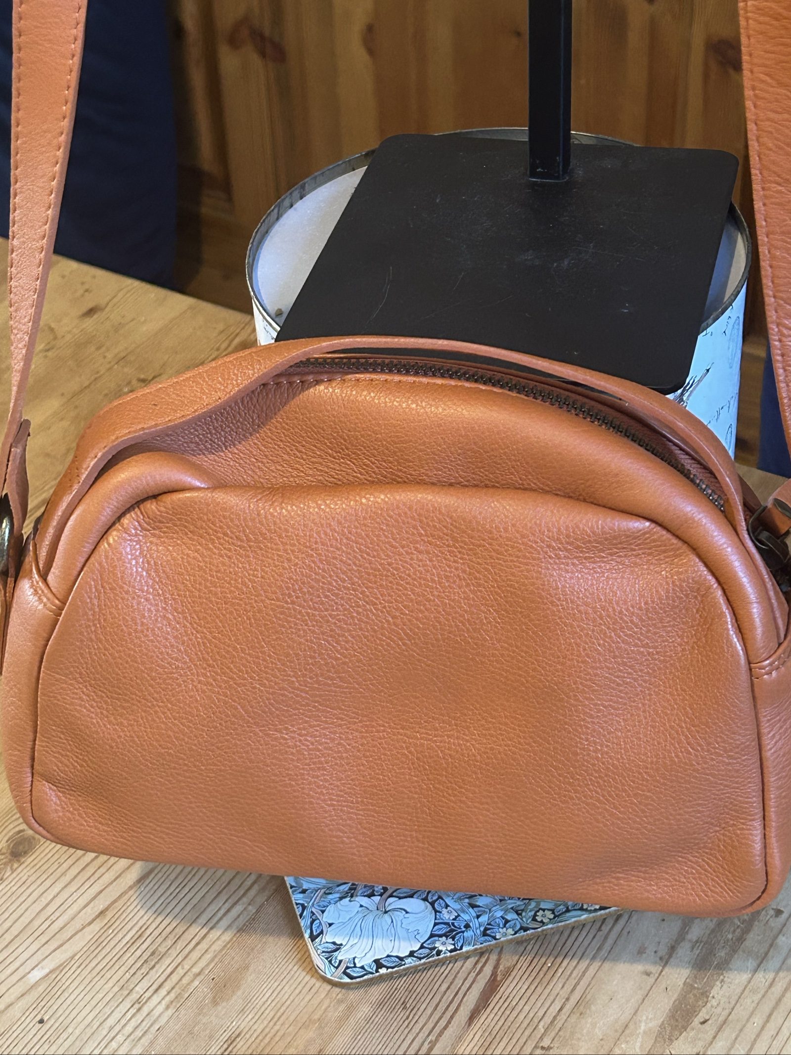 Fatface Orange Leather Crossbody Bag Adjustable Strap image 6