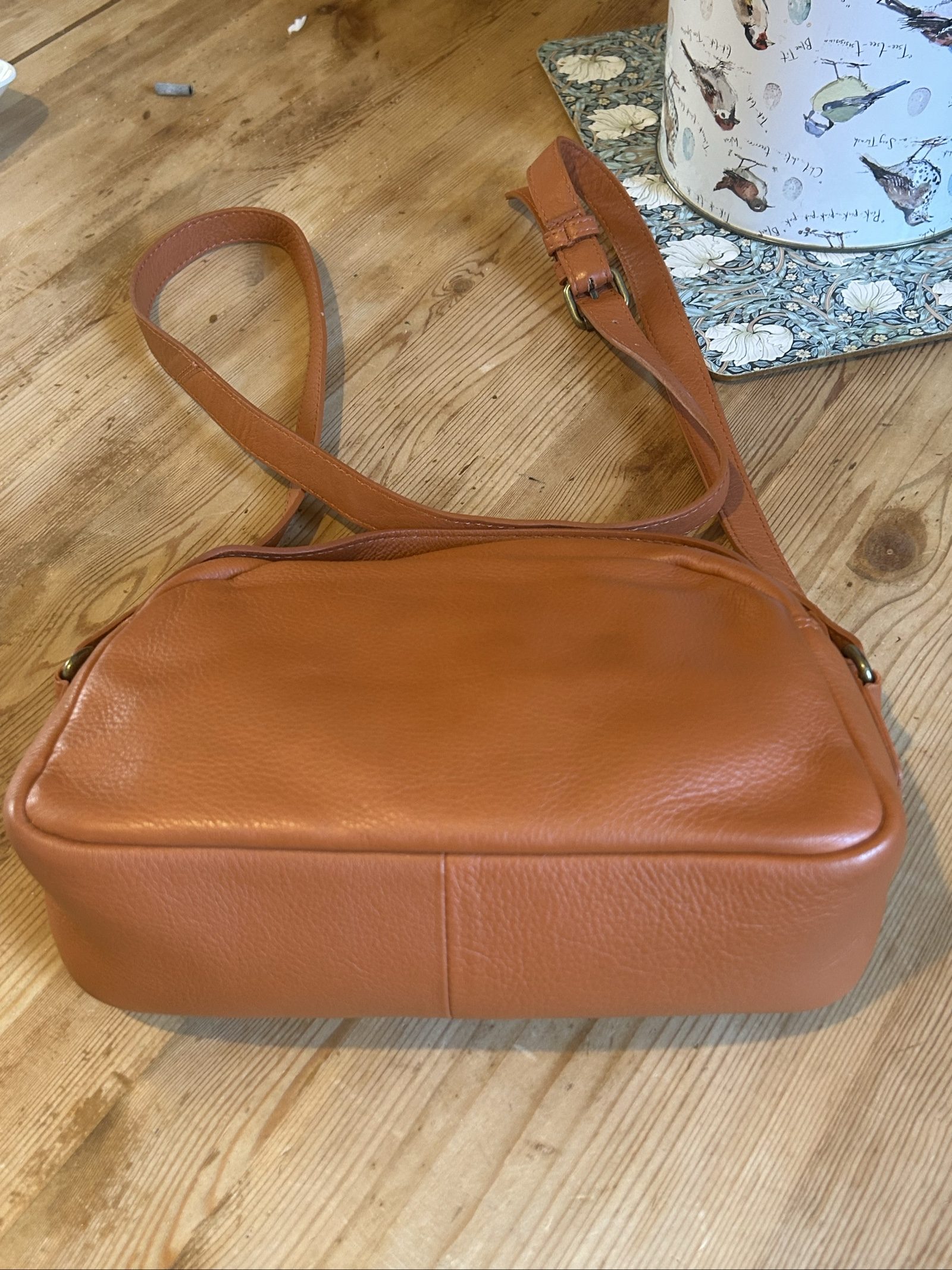 Fatface Orange Leather Crossbody Bag Adjustable Strap image 8