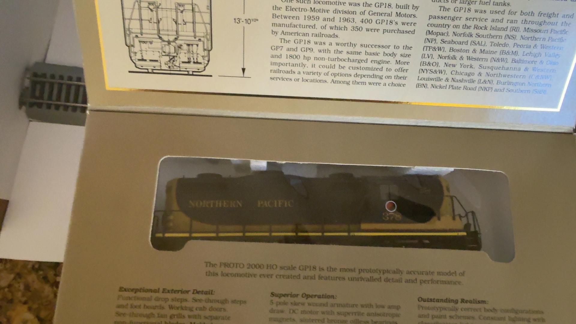 Proto 2000 Northern Pacific Black & Yellow GP18 Locomotive HO Scale DCC image 6