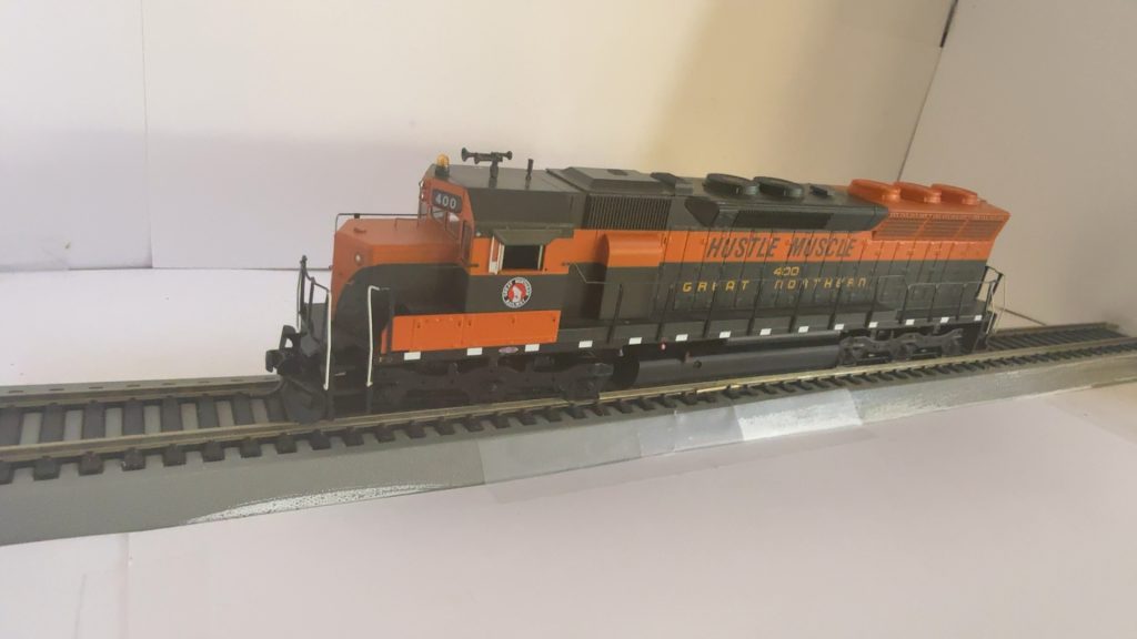Athearn Orange & Black Great Northern SD45 "Hustle Muscle" Model Train