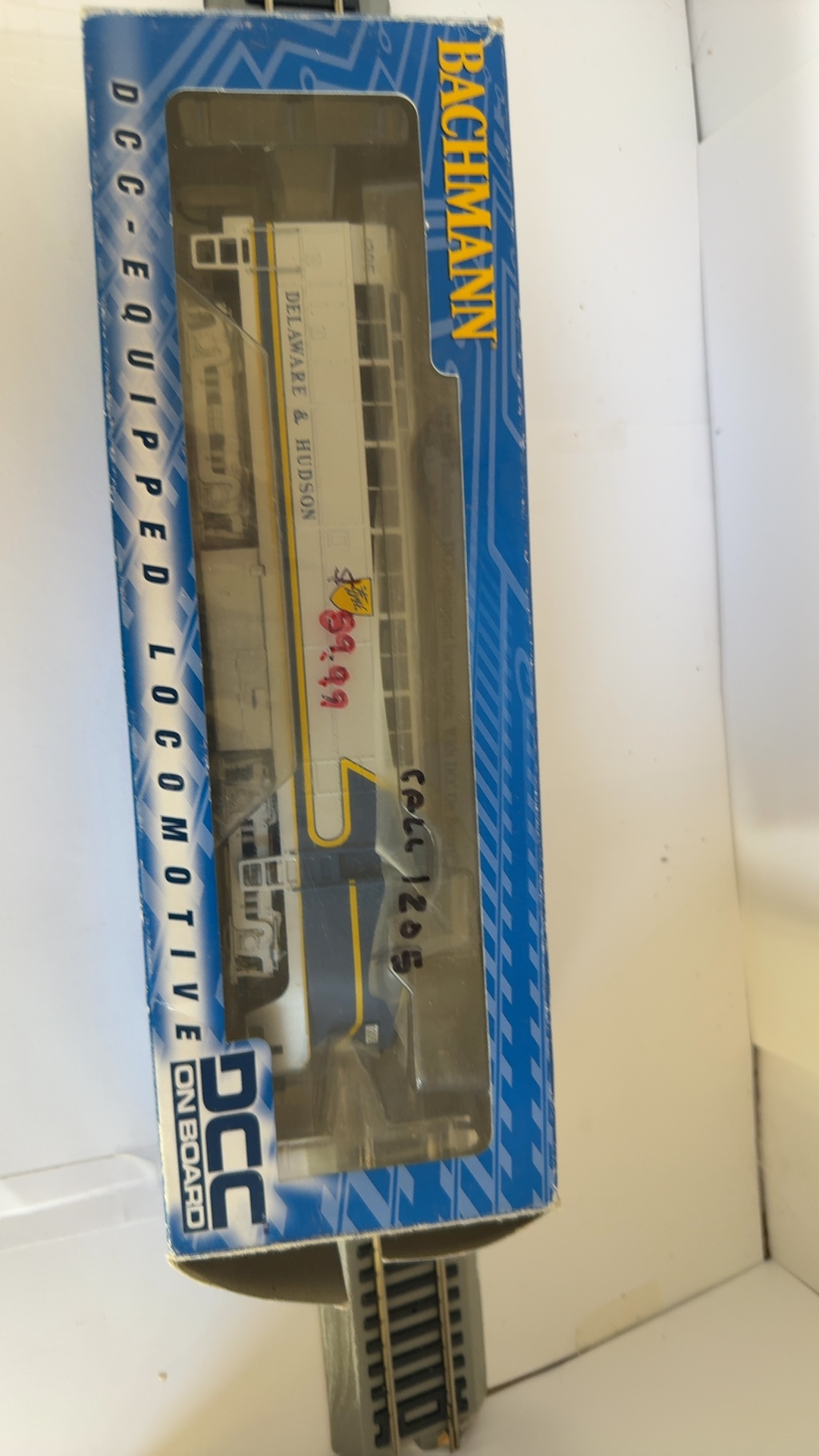 Delaware & Hudson Blue Grey Model Train Locomotive 1205 HO Scale image 8