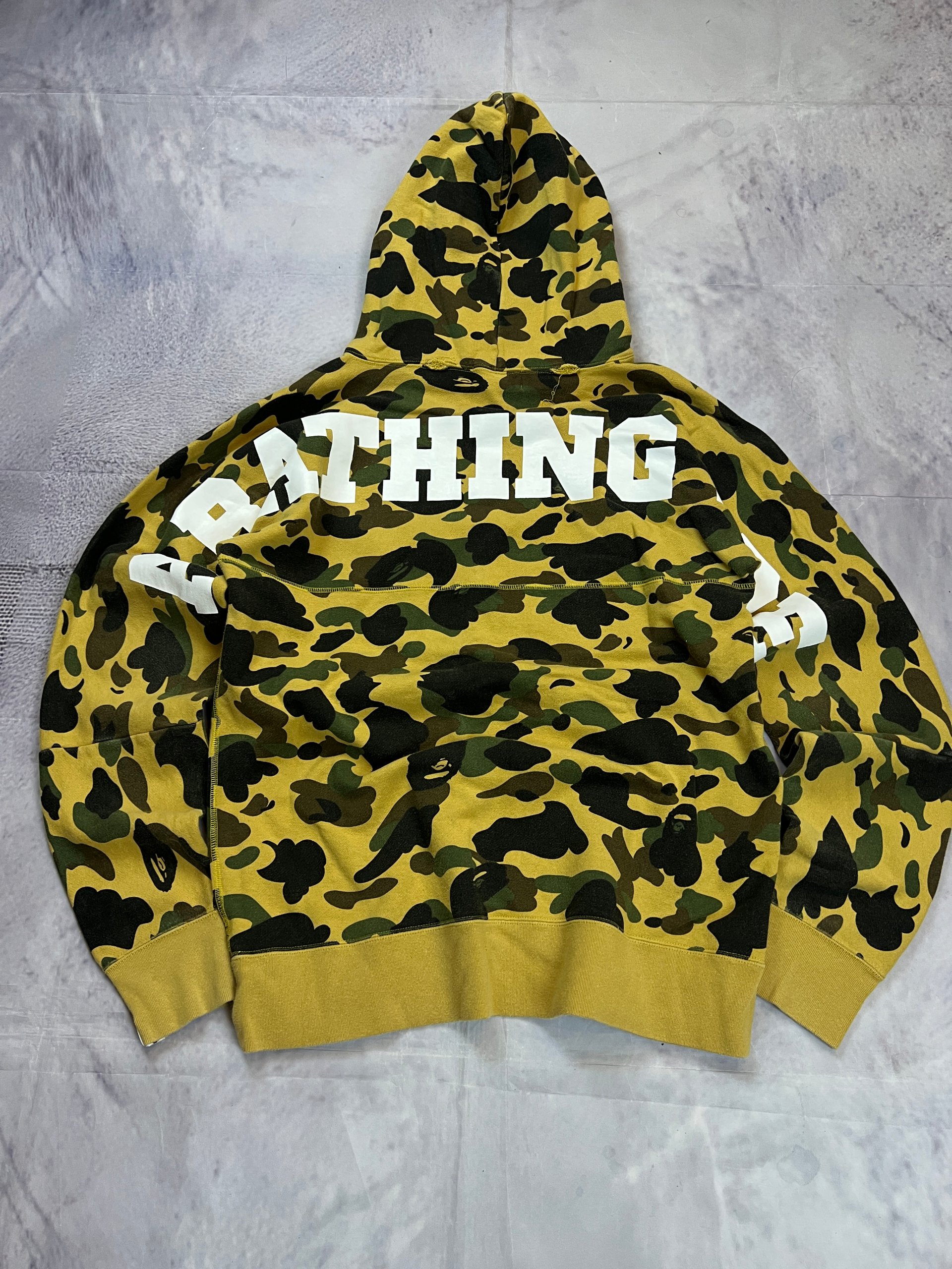A Bathing Ape Yellow & Green Camo Hoodie Large Ape Head Logo image 2