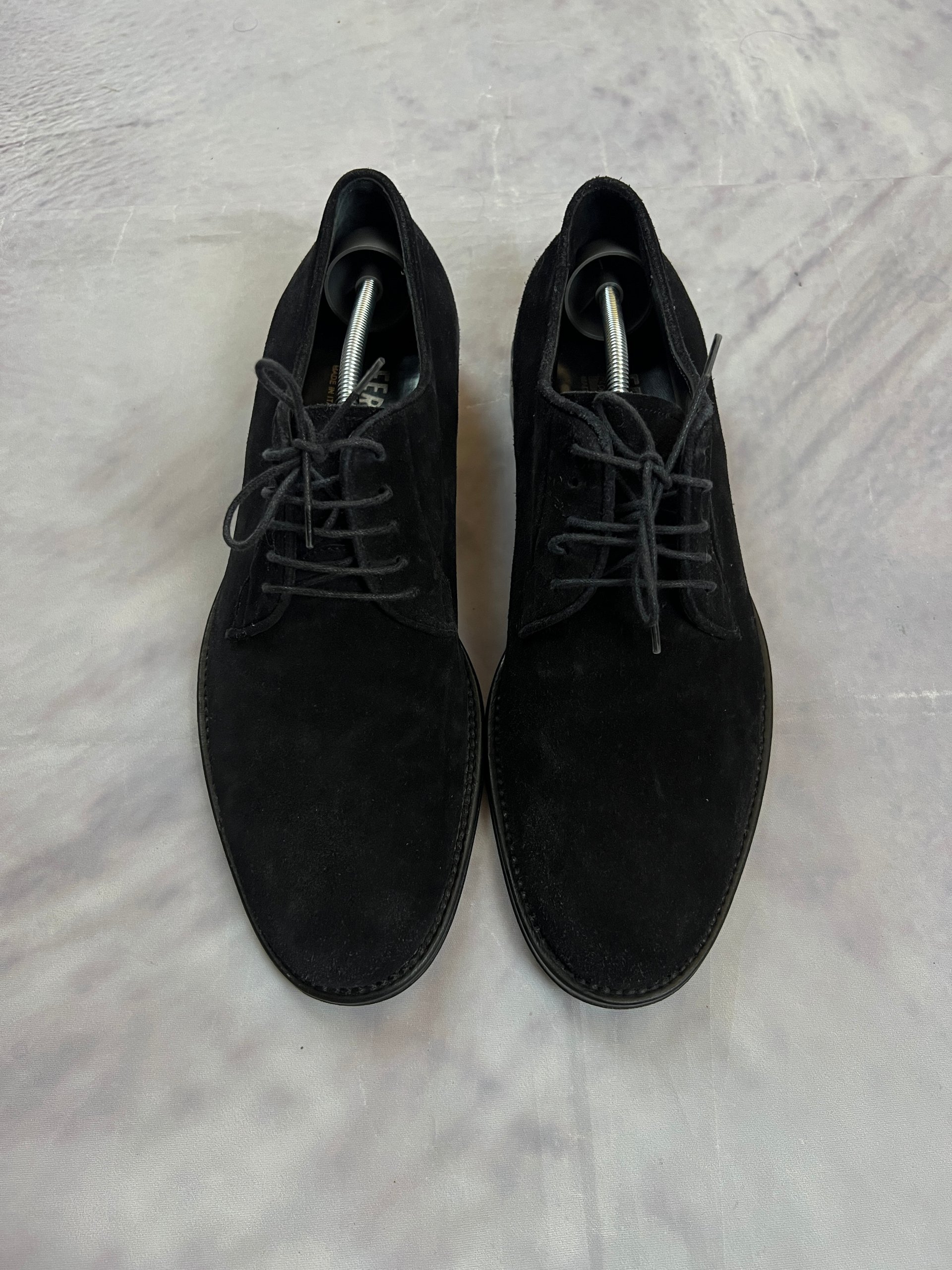 Salvatore Ferragamo Black Suede Derby Shoes UK 8 image 2