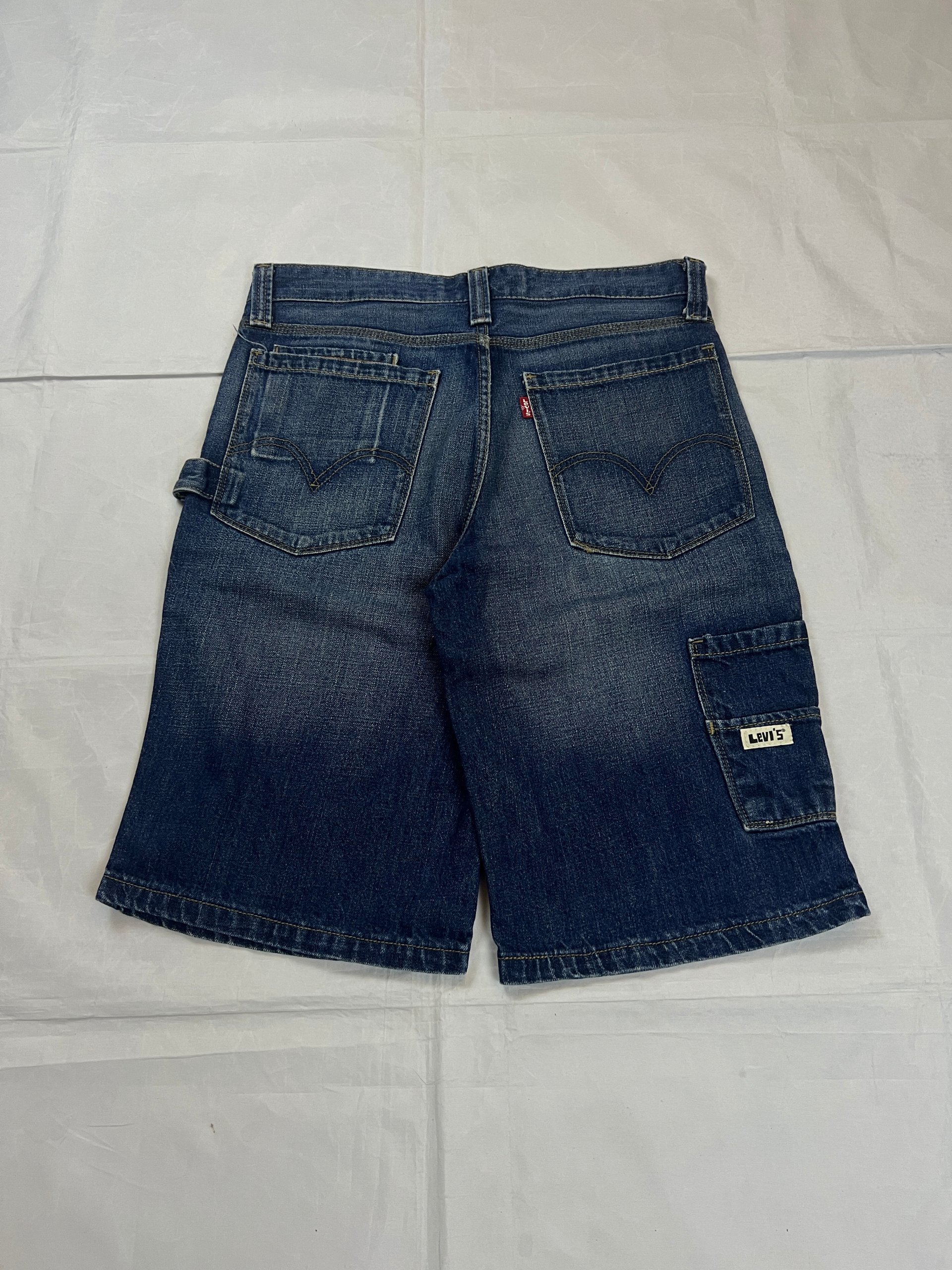 Levi's Blue Denim Shorts W36 Classic Fit image 2