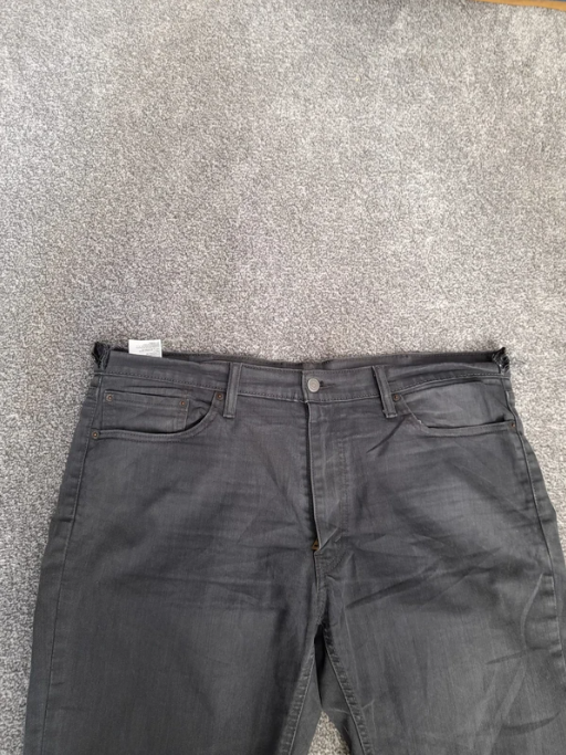 Levi's Red Tab Black 541 Athletic Fit Jeans 38" image 3