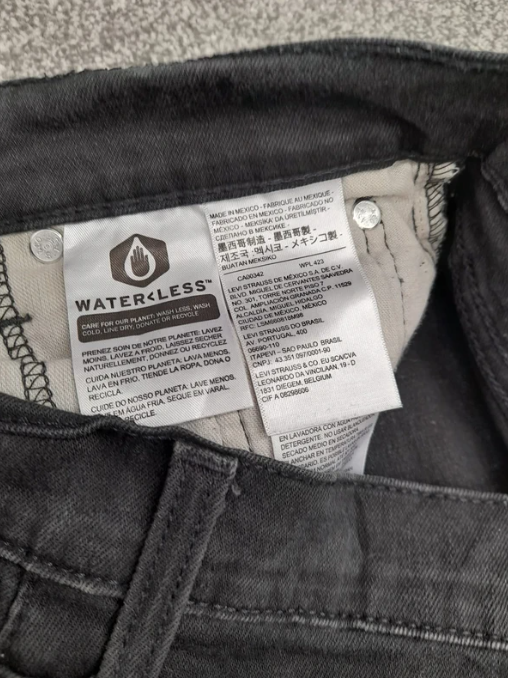 Levi's Red Tab Black Denim 502 Jeans 30" image 5