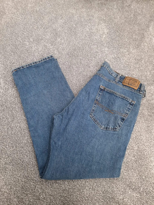 Levi's Blue Denim Jeans Relaxed Fit 40" image 4