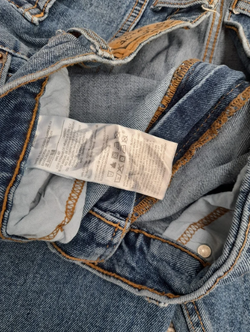 Levi's Blue Denim Jeans Relaxed Fit 40" image 5