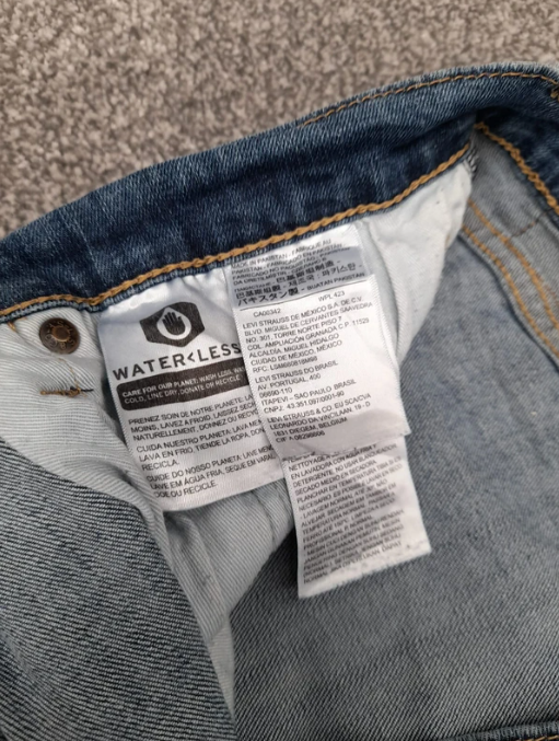 Levi's Red Tab Blue Denim 505 Straight Fit Jeans 36" image 2