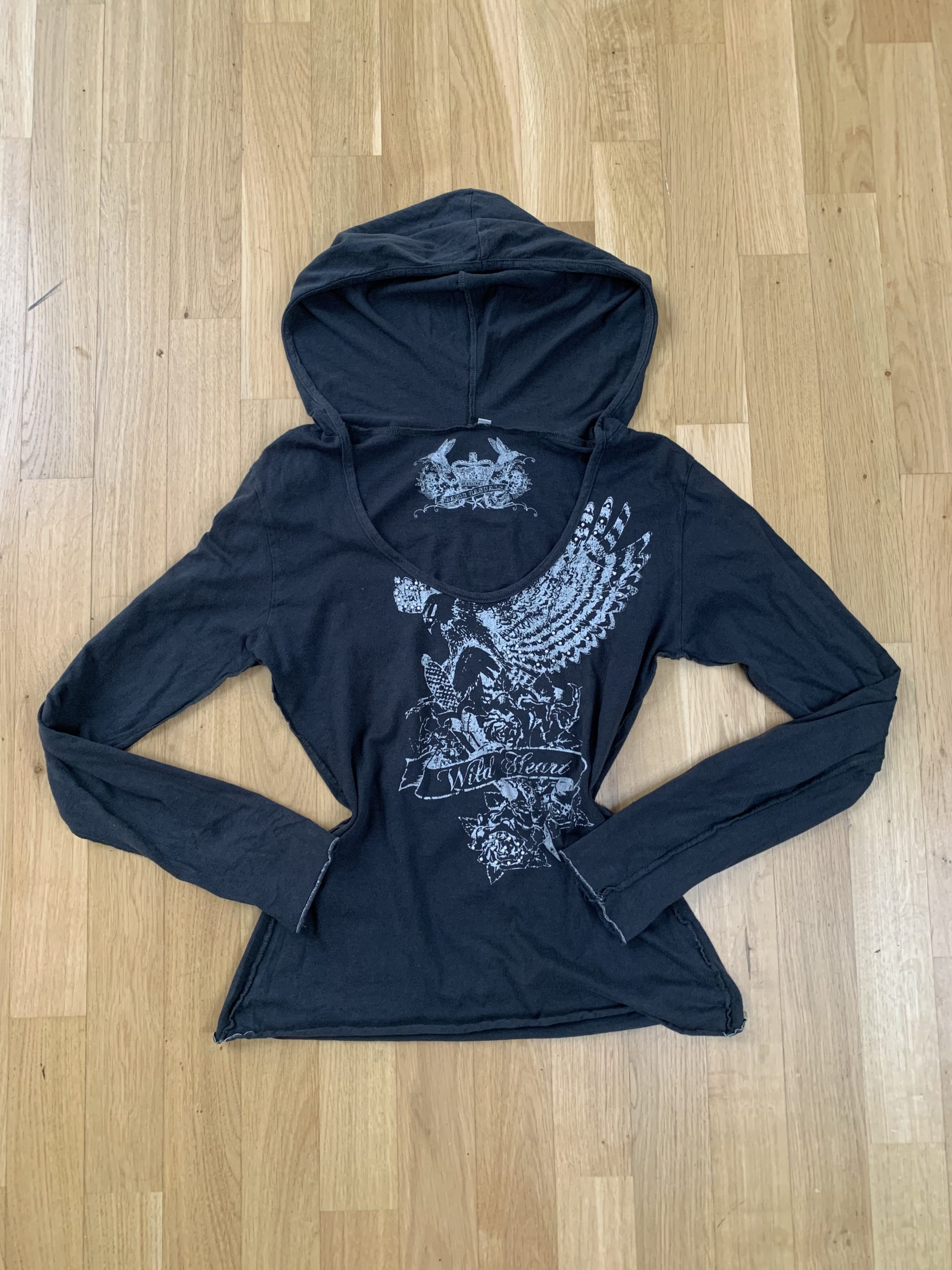 Kapuzenshirt "Wild Heart" mit Adler-Print & Perlenbesetzung