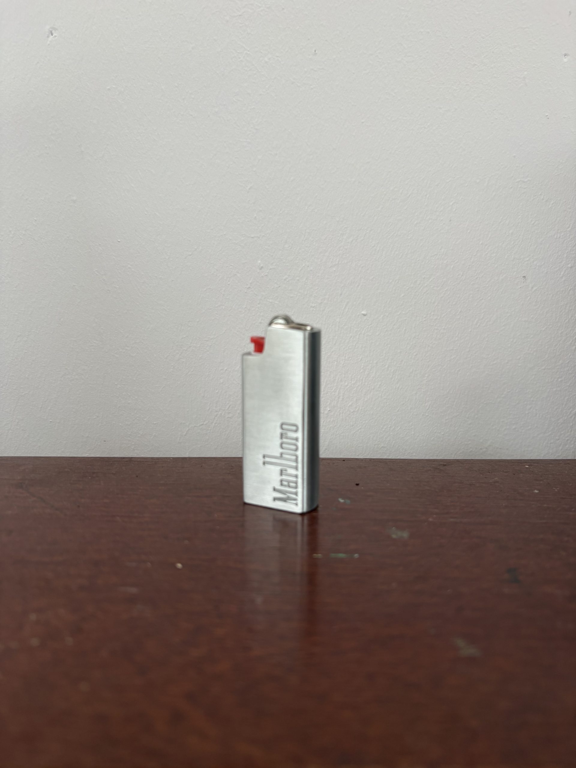 Marlboro Feuerzeughülle Silber Metall Vintage Nachfüllbar